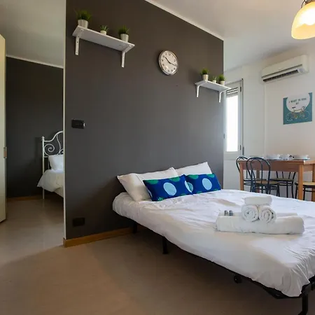 Apartamento - Sacchini 16 *